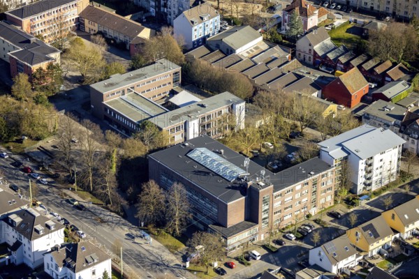 Aerial view, Ernst-Eversbusch-Schule Hauptschule und Realschule Haspe, Haspe, Hagen, Ruhr area, North Rhine-Westphalia, Germany