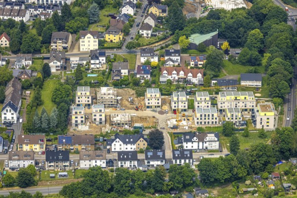 Aerial view, construction site, new terraced house residential area Hermann-Rosenstock-Weg, Hattingen, Ruhr area, North Rhine-Westphalia, Germany, construction work, construction area, building site, building plots, construction project, construction site, DE, Europe, aerial view, aerial photography, aerial photography, new building, overview, bird's-eye view, overview