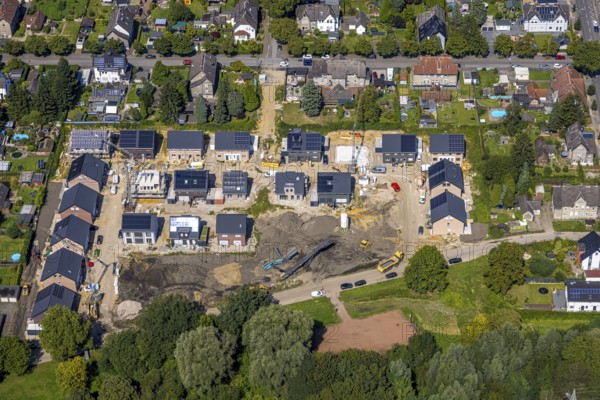 Aerial view, construction site with new development area single-family houses Elisabeth-Selbert-Weg, Johowstraße, Rentfort, Gladbeck, Ruhr area, North Rhine-Westphalia, Germany