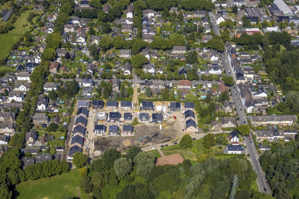 Aerial view, construction site with new development area single-family houses Elisabeth-Selbert-Weg, Johowstraße, Rentfort, Gladbeck, Ruhr area, North Rhine-Westphalia, Germany