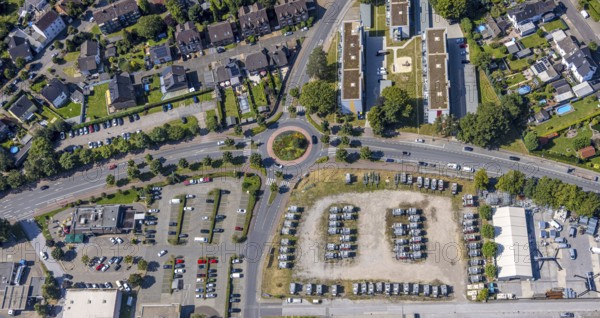 Aerial view, Rockwoolstraße roundabout and car park with car trailer at Ellinghorst business park, Ellinghorst, Gladbeck, Ruhr area, North Rhine-Westphalia, Germany