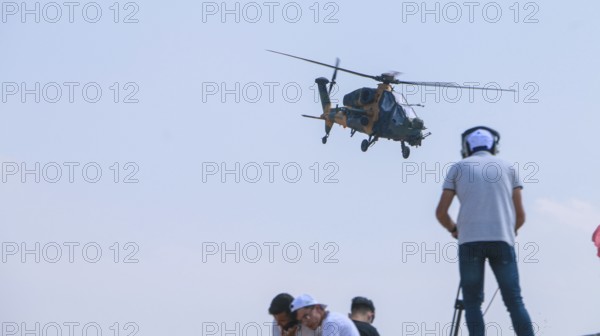 Turkish Air Force helicopters and fighter jets perform aerobatic maneuvers during Teknofest aerospace and technology festival. Gaziantep, Türkiye. September 24, 2020, Gaziantep, Gaziantep, Türkiye