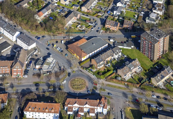 Aerial view, Netto supermarket at the intersection with Horster Straße and Marienstraße roundabout, Brauck, Gladbeck, Ruhr area, North Rhine-Westphalia, Germany