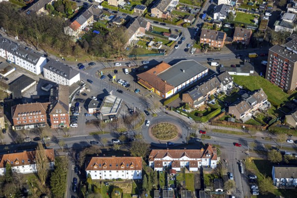 Aerial view, Netto supermarket at the intersection with Horster Straße and Marienstraße roundabout, Brauck, Gladbeck, Ruhr area, North Rhine-Westphalia, Germany
