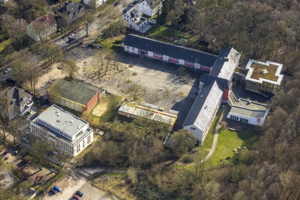 Aerial view, Roßheideschule special school with schoolyard, Brauck, Gladbeck, Ruhr area, North Rhine-Westphalia, Germany