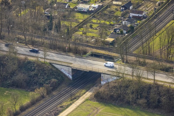 Aerial view, Feldhauser Straße bridge over the railway line at KGV Kleingärtnerverein Nordpark e.V., Rentfort, Gladbeck, Ruhr area, North Rhine-Westphalia, Germany