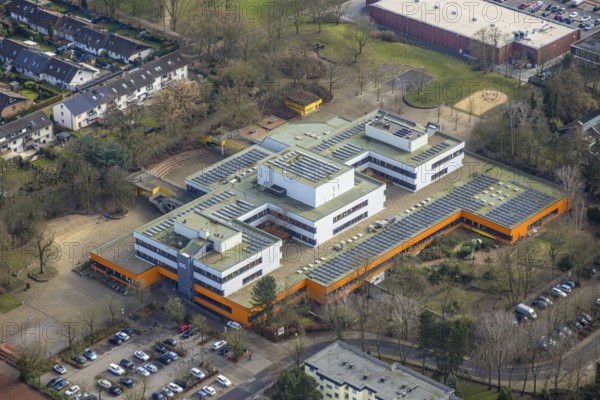 Aerial view, Ingeborg-Drewitz-Gesamtschule IDG with solar roof, Rentfort, Gladbeck, Ruhr area, North Rhine-Westphalia, Germany