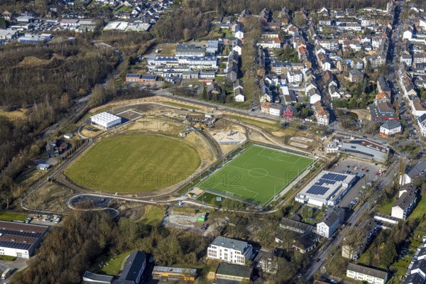 Aerial view, redesign of SportPark Mottbruch, sports park and leisure park, pump track facility and wet sand running track, Brüsseler Straße, SuS Schwarz Blau Gladbeck sports ground, Brauck, Gladbeck, Ruhr area, North Rhine-Westphalia, Germany