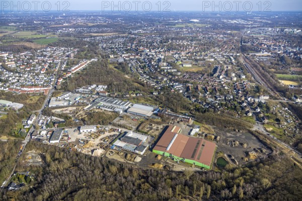 Aerial view, Zech Umwelt GmbH Bodenreinigungsanlage Gladbeck company premises, construction site on Boystraße, railway tracks on the right, view of the town with distant view, behind the Schalke Arena football stadium, Brauck, Gladbeck, Ruhr area, North Rhine-Westphalia, Germany
