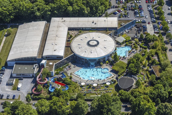 Aerial view, outdoor pool Maximare, saltwater pool, summer, Hamm-Mitte, bathers, sunbathers, Hamm, Ruhr area, North Rhine-Westphalia, Germany