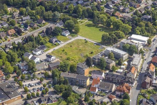 Aerial view, residential buildings, Hallohpark development area and Oswaldstraße residential area with meadow, Bockum-Hövel, Hamm, Ruhr area, North Rhine-Westphalia, Germany