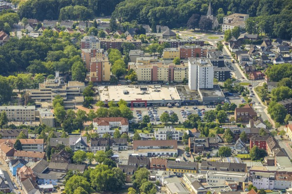 Aerial view, town hall centre and car parks, Bürgeramt Terrassenhaus with Höveler Markt, high-rise housing estate, Bockum-Hövel, Hamm, Ruhr area, North Rhine-Westphalia, Germany