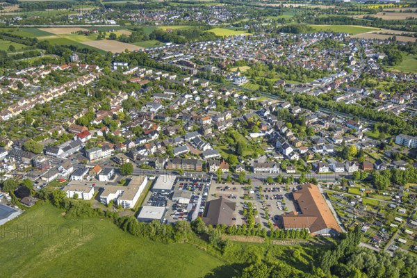 Aerial view, view of Pelkum, shopping centre with Edeka Weber and Aldi supermarket, Excellence Cars car dealership, Pelkum district, Hamm, Ruhr area, North Rhine-Westphalia, Germany