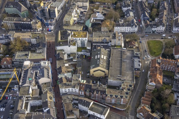 Aerial view, city centre view with multi-storey car park Rottmannsiepe - GEparkt, Buerer Hof - apartment building and pedestrian zone Hochstraße corner Ophofstraße, Buer, Gelsenkirchen, Ruhr area, North Rhine-Westphalia, Germany