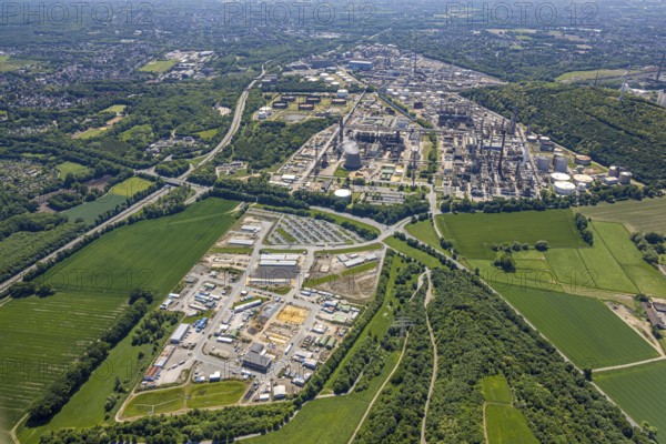 Aerial view, Ruhr Oil Refinery Scholven with BP Scholven North Extension, Scholven, Gelsenkirchen, Ruhr Area, North Rhine-Westphalia, Germany