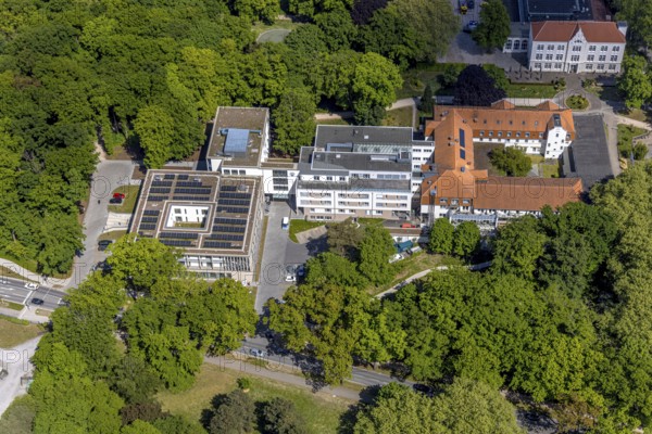 Aerial view, MVZ Prof. Dr Uhlenbrock und Partner - location Hamm spa garden, behind the spa hotel, district Heessen, Hamm, Ruhr area, North Rhine-Westphalia, Germany
