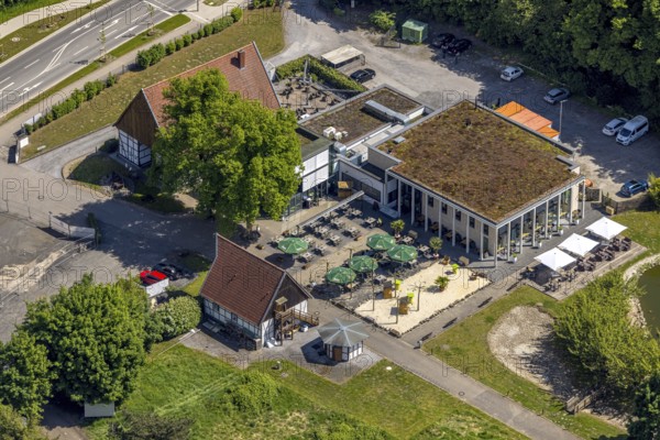 Aerial view, Altes Fährhaus gastronomy, half-timbered house and outdoor catering with parasols, Uentrop, Hamm, Ruhr area, North Rhine-Westphalia, Germany