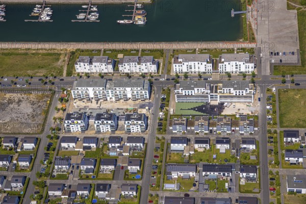 Aerial view, Graf Bismarck Johannes-Rau-Allee neighbourhood, residential complex at the Stölting Marina marina on the Rhine-Herne Canal, Erle, Gelsenkirchen, Ruhr area, North Rhine-Westphalia, Germany