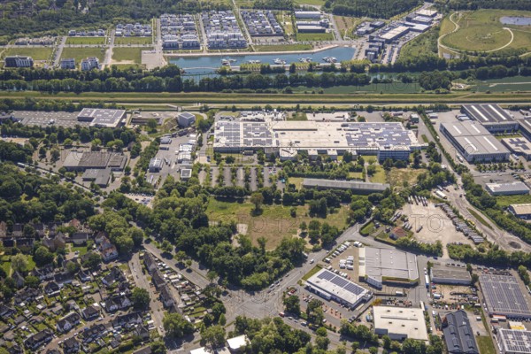 Aerial view, former GAFÖG site Emscherstrasse 66, Bleistahl automotive supplier plant Gelsenkirchen, above Stadtquartier Graf Bismarck, Johannes-Rau-Allee, residential complex and Stölting Marina marina on the Rhine-Herne Canal, Erle, Gelsenkirchen, Ruhr area, North Rhine-Westphalia, Germany