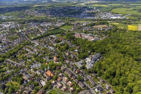 Aerial view, residential area with St. Stephanus Church, St. Stephanus retirement home and St. Barbara Clinic Hamm-Heessen, Heessen district, Hamm, Ruhr area, North Rhine-Westphalia, Germany
