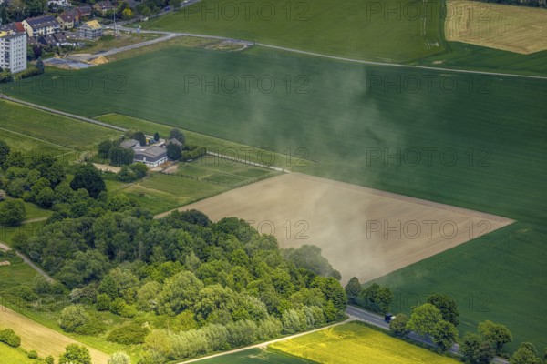 Aerial photograph, tornado in a field on Kamener Straße, Hamm, Ruhr area, North Rhine-Westphalia, Germany