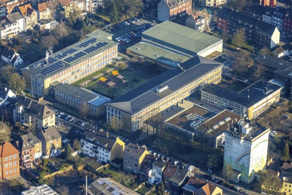 Aerial view, FLBK Friedrich-List-Berufskolleg Hamm and Eduard-Spranger-Berufskolleg, awning in the inner courtyard and solar roof, bunker on Vorheider Weg, centre, Hamm, Ruhr area, North Rhine-Westphalia, Germany