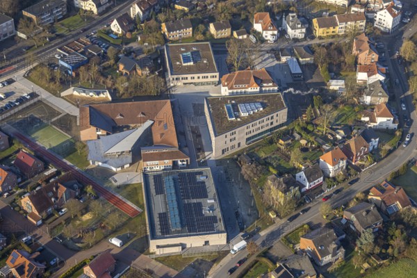 Aerial view, Arnold Freymuth Comprehensive School, An der Falkschule, Herringen district, Hamm, Ruhr area, North Rhine-Westphalia, Germany