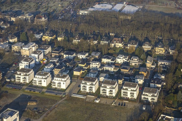 Aerial view, housing estate Paracelsuskarree, behind the Maximare adventure pool, centre, Hamm, Ruhr area, North Rhine-Westphalia, Germany