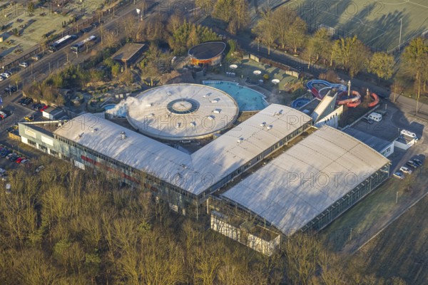 Aerial view, Maximare adventure pool with indoor and outdoor pools, slides, aqua fitness facilities, saunas and treatments, East, Hamm, Ruhr area, North Rhine-Westphalia, Germany