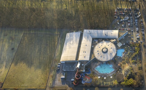 Aerial view, Maximare adventure pool with indoor and outdoor pools, slides, aqua fitness facilities, saunas and treatments, East, Hamm, Ruhr area, North Rhine-Westphalia, Germany