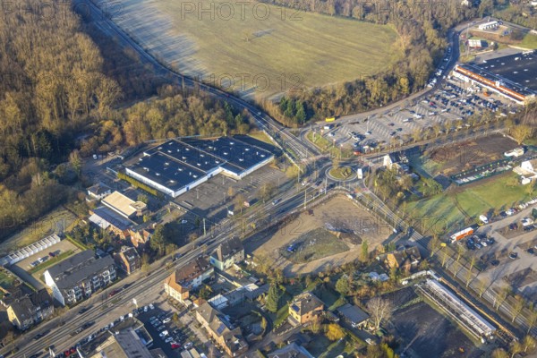 Aerial view, Münsterstraße Bundesstraße B63 at the Sachsenring roundabout, former Praktiker DIY store and open space opposite, Heessen district, Hamm, Ruhr area, North Rhine-Westphalia, Germany
