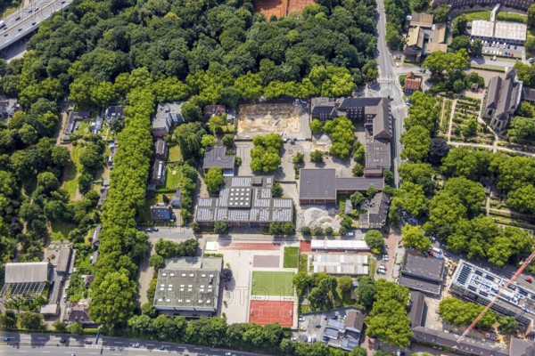 Aerial view, Gottfried-Wilhelm-Leibniz-Gesamtschule public school, construction sites, Alt-Hamborn, Duisburg, Ruhr area, North Rhine-Westphalia, Germany, construction work, construction area, building site, building plots, construction project, building site, educational institution, DE, Europe, comprehensive school, teaching institute, aerial photograph, aerial photography, aerial photography, new building, school, overview, bird's-eye view, bird's-eye view, overview