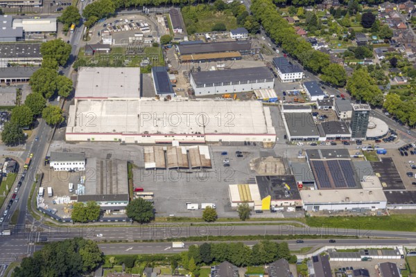 Aerial view, Selgros Großhandel im Gewerbegebiet Schauenstraße, Bergheim, Duisburg, Ruhr area, North Rhine-Westphalia, Germany, DE, Europe, commercial enterprises, commercial space, commercial area, commercial property, commercial park, commercial location, commercial use, industrial area, industrial location, aerial view, aerial photography, aerial photography, overview, bird's-eye view, overview