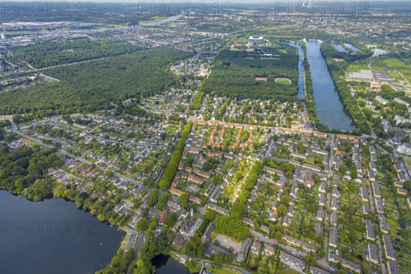 Aerial view, Duisburg-South with railway workers' housing estate Wedau, regatta course, sports park with Schauinsland-Reisen-Arena, also Wedau stadium, forest area and distant view, Wedau, Duisburg, Ruhr area, North Rhine-Westphalia, Germany