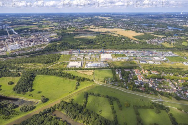 Aerial view, logport III (Drei) Hohenbudberg, Anssems trailer company building, Dahlingstraße terminal, distant view, Friemersheim, Duisburg, Ruhr area, North Rhine-Westphalia, Germany