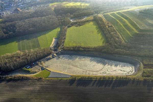 Aerial view, construction work on the flood retention basin near the Sundern slag heap, Pelkum district, Hamm, Ruhr area, North Rhine-Westphalia, Germany