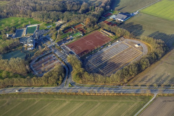 Aerial view, Selbachpark with hotel and sports facilities of 1. FC Pelkum e.V., Pelkum district, Hamm, Ruhr area, North Rhine-Westphalia, Germany
