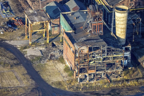 Aerial view, CreativRevier Hamm, demolition work at the former Ost Heinrich Robert colliery, Herringen district, Hamm, Ruhr area, North Rhine-Westphalia, Germany