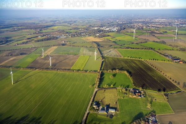 Aerial view, wind turbines Ennigerberg wind turbine, meadows and fields, Heessen district, Hamm, Ruhr area, North Rhine-Westphalia, Germany