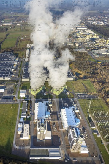 Aerial view, Trianel Gaskraftwerk Hamm GmbH with smoke clouds, Uentrop, Hamm, Ruhr area, North Rhine-Westphalia, Germany