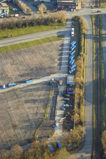 Aerial view, lorry container site and bus parking area Zentralhallen Ökonomierat-Peitzmeier-Platz, Mitte, Hamm, Ruhr area, North Rhine-Westphalia, Germany