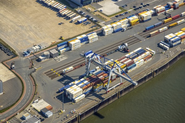 Aerial view, Duisburg-Nord, duisport logport VI Walsum, logport 6 on the river Rhine, container loading station, Alt-Walsum, Duisburg, Ruhr area, North Rhine-Westphalia, Germany