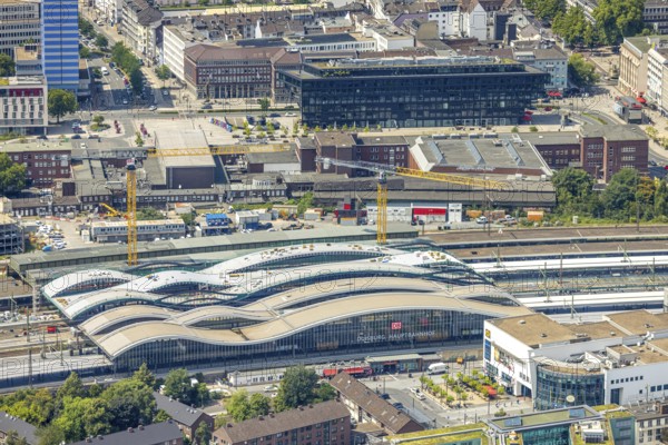 Aerial view, construction site of the main railway station, area between the new track hall and Portsmouthplatz, Dellviertel, Duisburg, Ruhr area, North Rhine-Westphalia, Germany
