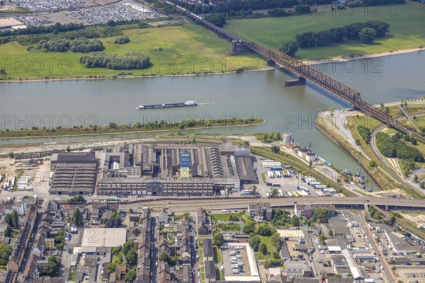 Aerial view, Hochfeld railway bridge over the river Rhine, cult harbour and Alga site, planned residential park and business park, Dachsstraße, Hochfeld, Duisburg, Ruhr area, North Rhine-Westphalia, Germany