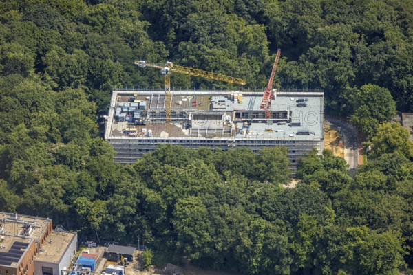 Aerial view, University of Duisburg-Essen (UDE) construction site with replacement new building of the university building LE, facades scaffolding, Carl-Benz-Straße, Neudorf-Nord, Duisburg, Ruhr area, North Rhine-Westphalia, Germany