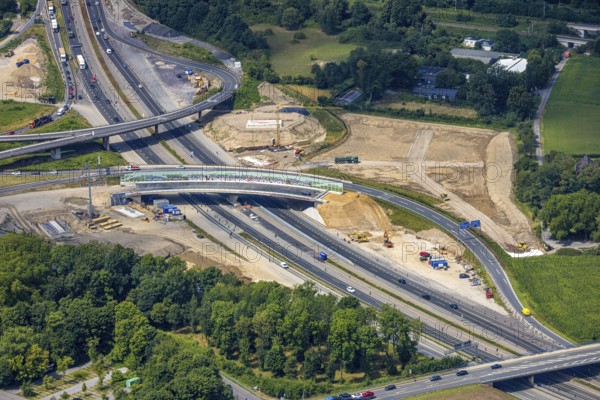 Aerial view, Kaiserberg motorway junction with major construction site, bridge construction, Duissern, Duisburg, Ruhr area, North Rhine-Westphalia, Germany