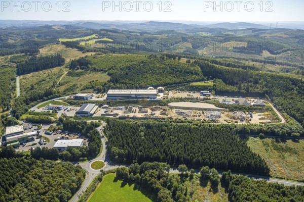 Aerial view, Hufnagel Service landfill waste disposal company, Rother Stein and roundabout, Oberveischede, Olpe, Sauerland, North Rhine-Westphalia, Germany