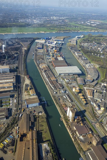 Aerial view, Neuenkamp parallel harbour and outer harbour, river Rhine, HTB Heavylift Terminal Duisburg heavy-duty crane, Hochfeld, Duisburg, Ruhr area, North Rhine-Westphalia, Germany