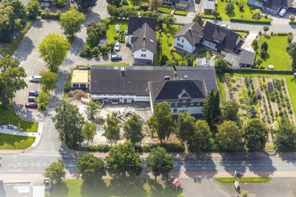Aerial view, Raphaelschule Eslohe - Reiste site with solar roof, construction site, Reiste, Eslohe, Sauerland, North Rhine-Westphalia, Germany, construction work, construction area, building site, building plots, construction project, education, educational institution, DE, Europe, teaching institute, aerial view, aerial photography, aerial photography, Meschede, Ruhr area, school, overview, bird's-eye view, overview