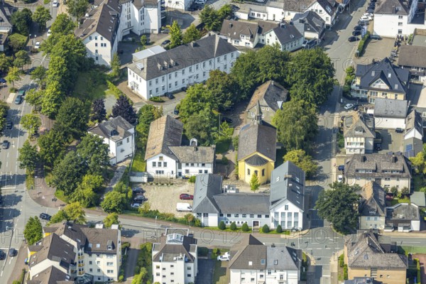 Aerial view, Christuskirche and parish hall, HSK music school, Meschede town, Meschede, Sauerland, North Rhine-Westphalia, Germany, place of worship, DE, Europe, religious community, place of worship, holy place, church, parish, denomination, aerial view, aerial photography, aerial photography, religion, religious site, Ruhr area, overview, bird's-eye view, birds-eyes view, overview
